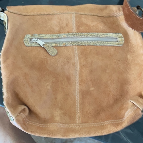 Handbag - Picture 2 of 3